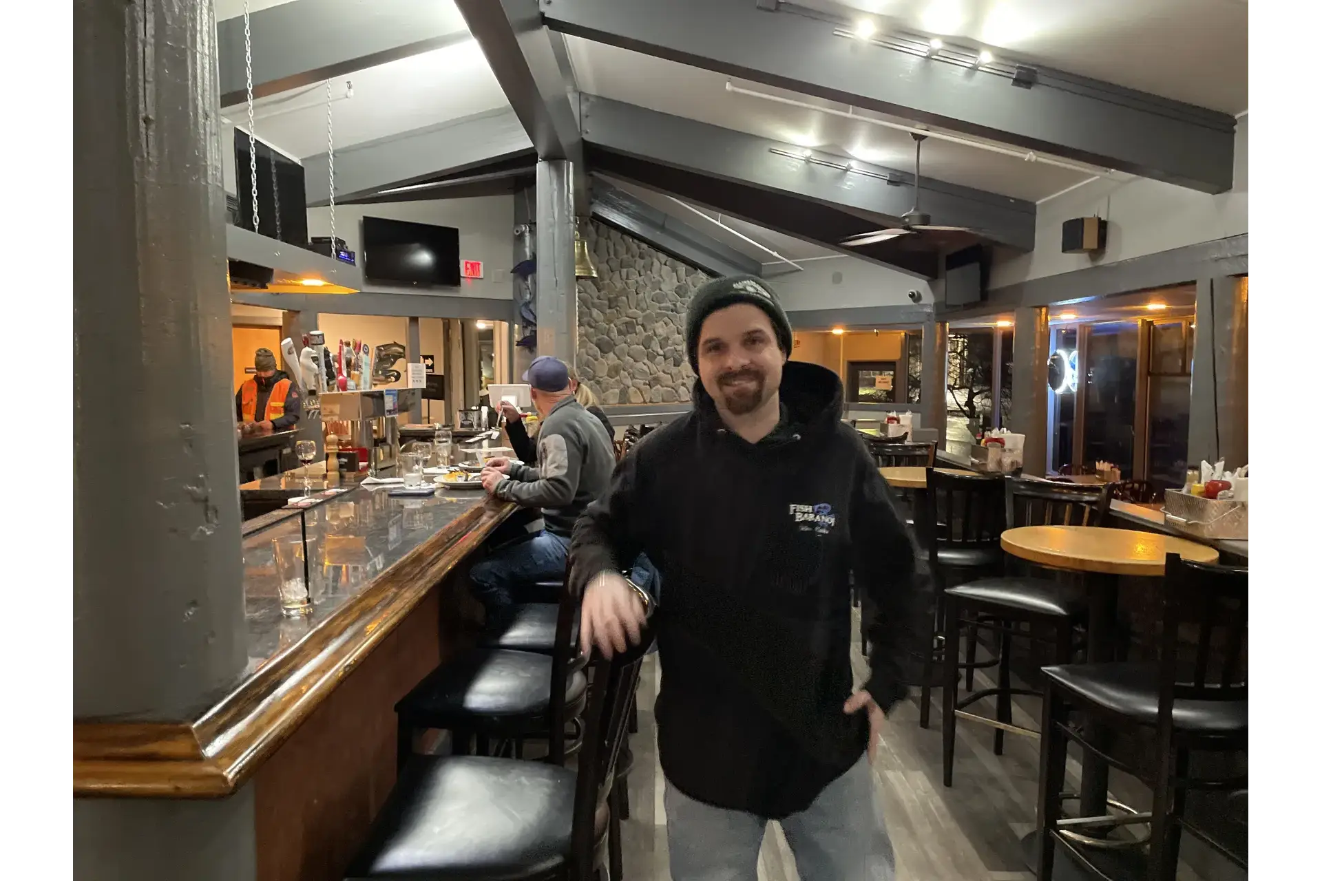 Bar and lounge